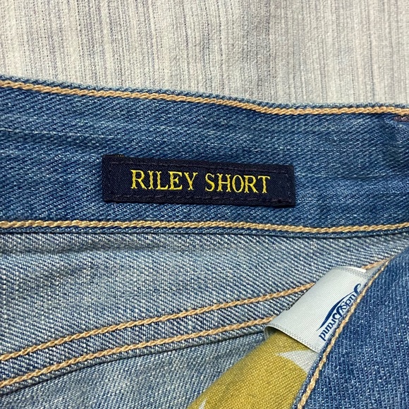 Lucky Brand Riley Short - Picture 4 of 4